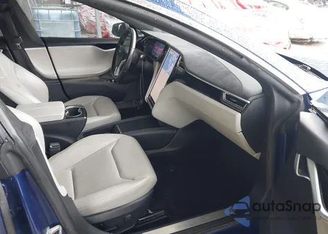 2015 Tesla Model S 70D/85D/P85D z USA, uszkodzony, nr VIN 5YJSA1E29FF118130